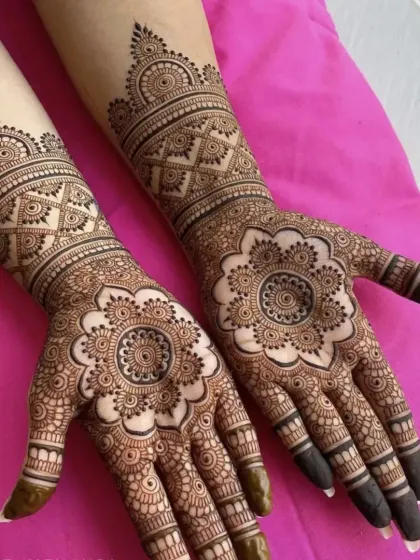 A classic mandala design, perfect for brides and festive occasions. The symmetry is mesmerizing.