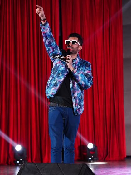 Commanding the stage and mesmerizing the audience. As an anchor, I cherish creating unforgettable experiences and connecting with people at every event I host.