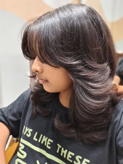 Custom Haircuts for Women photo 39