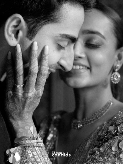 All The Feels: Unforgettable Candid Moments photo 13