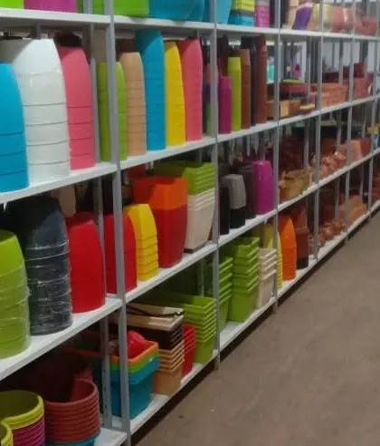 A look at our collection of durable and colorful plastic pots. These lightweight planters are available in a rainbow of colors and are perfect for both indoor and outdoor use.