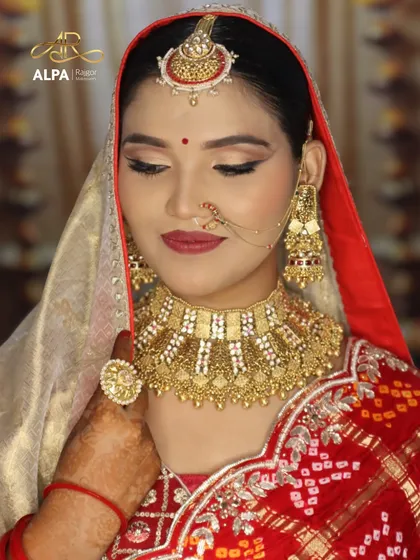 A close-up on the flawless bridal makeup. The eyeshadow is blended to perfection, and the base is smooth, covering any imperfections without looking heavy.