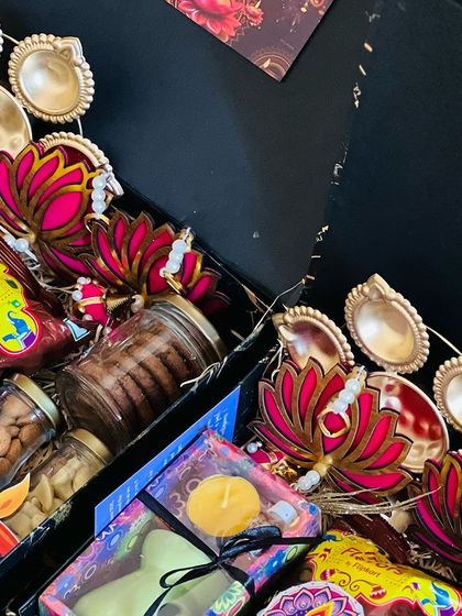 Gift Hamper - Corporate Gifting Festive Hampers: Diwali, Christmas & New Year photo 15