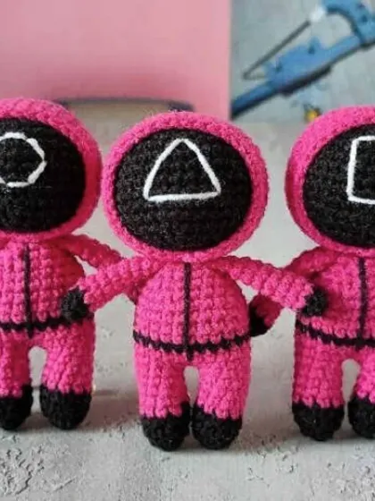 Looking for trendy merchandise for your next event? I create fun, pop-culture-inspired items like these Squid Game guard keychains. They are a huge hit and make for memorable, unique giveaways.