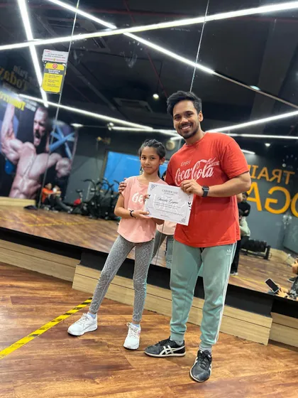 Celebrating our new squad members on the completion of their respective jazz courses. Join us and experience a different kind of dance journey, where your growth is our priority.