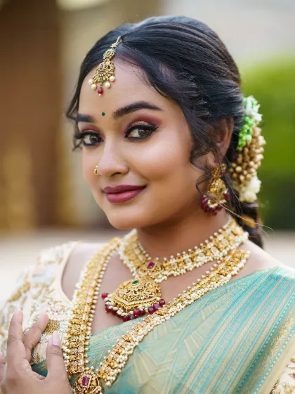 Shilpa Gowda - Professional Makeup Artistry South Indian Bridal Elegance photo 11