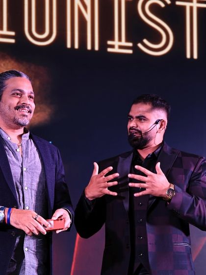 Nikhil Raj - Corporate Speaking & Training On The Road & Behind the Scenes photo 4