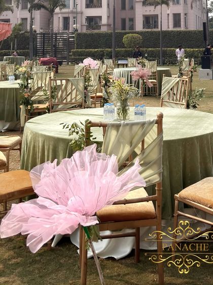 Elegant Daytime Celebrations photo 59