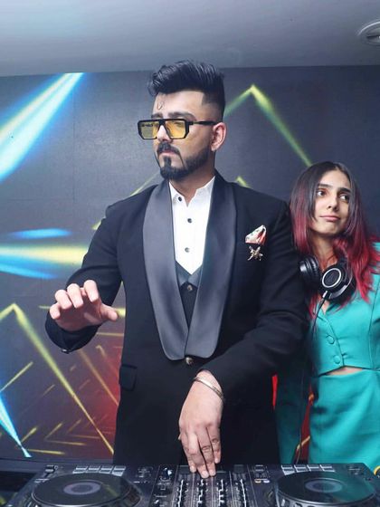 Dressed for the occasion at a New Year's Extravaganza. I love collaborating with other artists to create a memorable show.