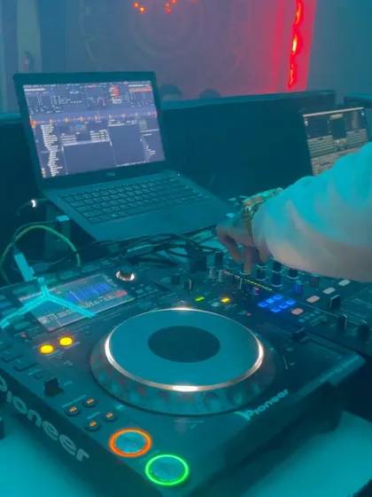 The right tools are essential for a flawless performance. My setup includes professional-grade Pioneer DJ equipment, which guarantees high-quality sound and reliability for any corporate event, from a small cocktail gathering to a large annual party.