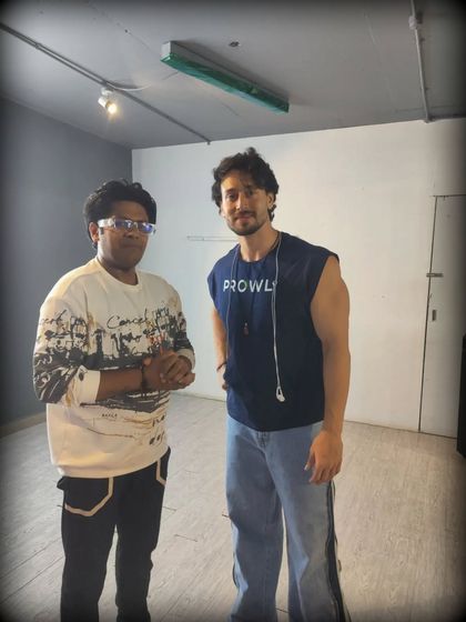 It was an honor to meet Tiger Shroff, an inspiration to millions of dancers. Thank you for your kind words and support for Dance Kingdom.