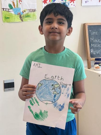 Little Creatives Club - Art Parties & Event Entertainment Happy Artists & Their Masterpieces photo 42