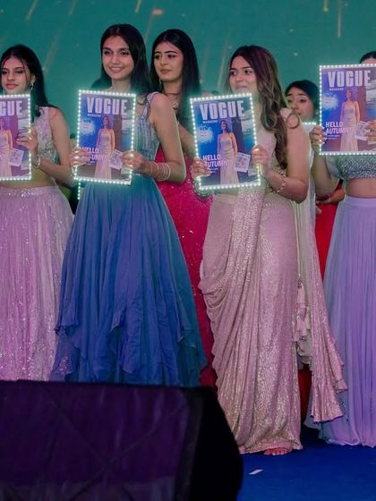 Squad Goals: Bride Tribe vs Groom Squad photo 8