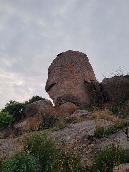 The unique rock formations of Minchukallu Betta, which look like a face from this angle.