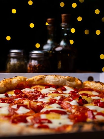 Craving Leo's? Swing by our Amar Colony outlet for a quick takeout or get it delivered. This delicious pepperoni could be yours in minutes.