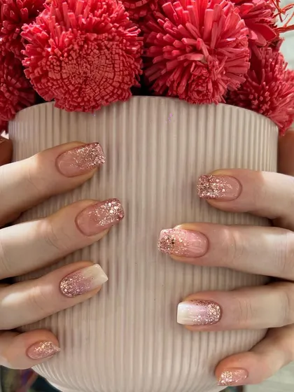 This glitter ombré effect is a sophisticated way to wear sparkle, with the glitter concentrated at the tips.
