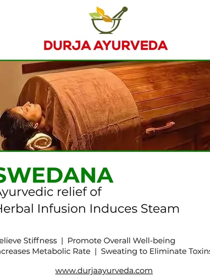 Swedana is an Ayurvedic herbal steam therapy that helps relieve stiffness, eliminate toxins through sweat, and increase the metabolic rate for overall well-being.