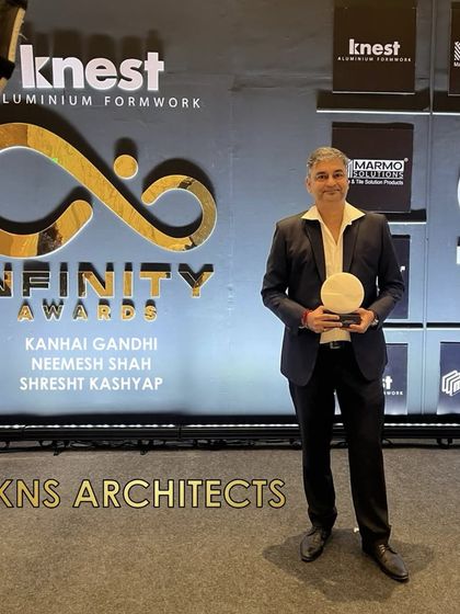 We were honored with the Residential Architecture award at the Infinity Awards. We are grateful to the IDAC Expo for this unique opportunity and recognition.