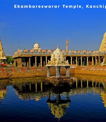 The Ekambareswarar Temple in Kanchipuram represents the earth element. Legend says Goddess Parvati worshipped a Shiv Lingam under a 3500-year-old mango tree here.