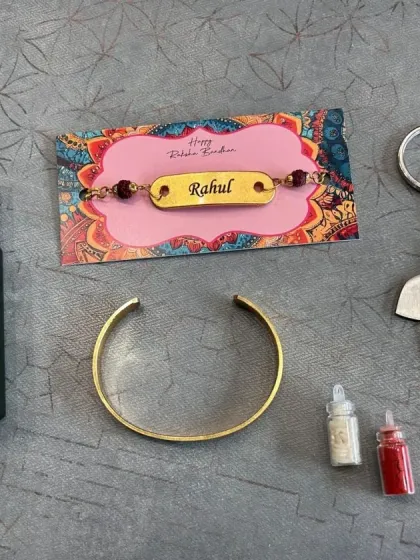 The Rakhi Combo 5.0 shown with the gold half-kada option.