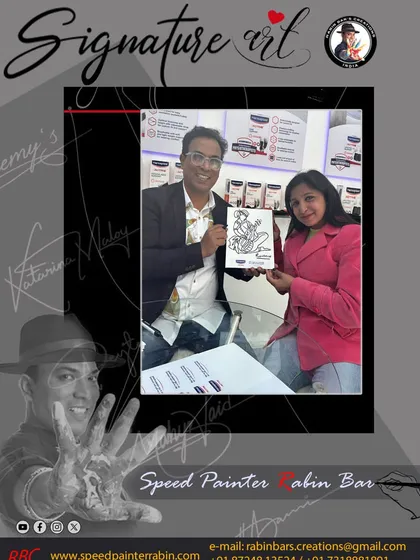 A happy client with her personalized signature art at the Hansaplast event in Dehradun.