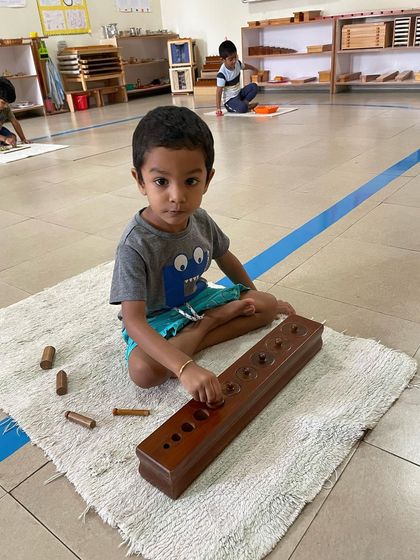 Siksha Montessori - Montessori Preschool & Kindergarten (Ages 2.5-6) Sensorial Exploration: Learning Through the Senses photo 21