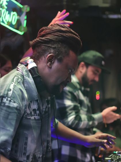 The Grind: Hip-Hop Ain't Dead photo 47