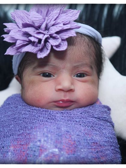 The First Few Days: Posed Newborn Art photo 9