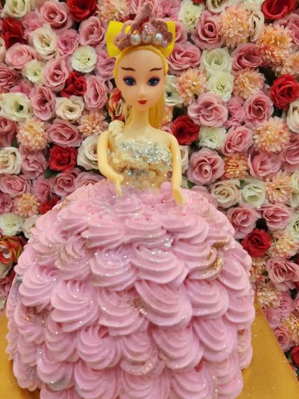 Character & Cartoon Cakes photo 22