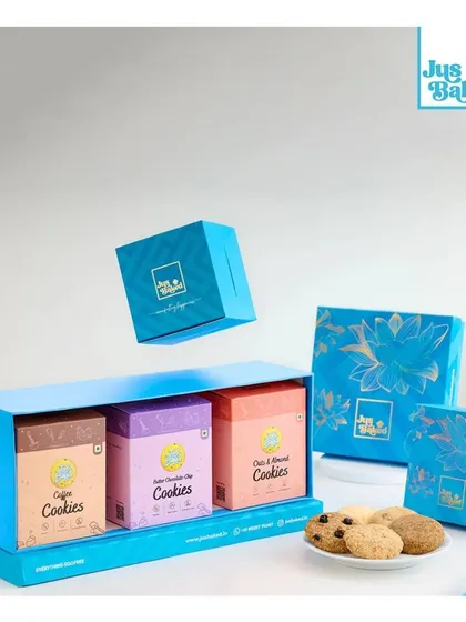 The 'Classic Box' for Diwali features three of our most popular cookie boxes. It's a simple, elegant, and delicious gift for friends, family, and colleagues.