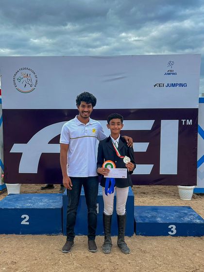 A silver medal for Arnav in his first international show. We are so proud of his performance with his Thoroughbred, Longrange, competing against talented riders at the CSI CH competition.