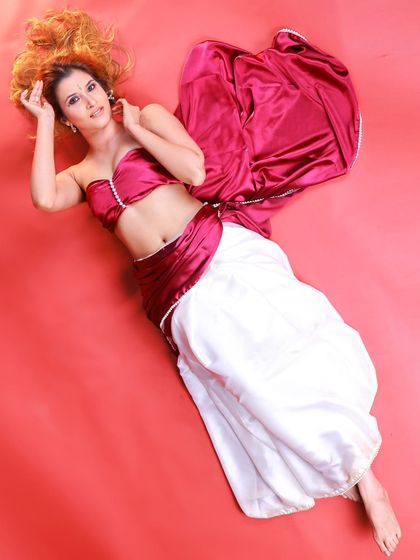 Elegant Sarees & Drapes photo 16