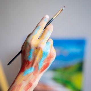 The Messy Hand