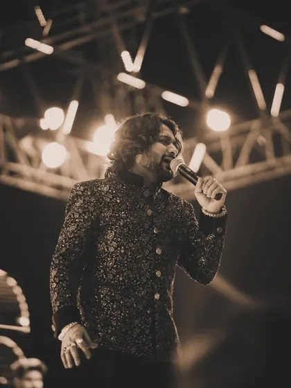 A classic black and white shot to announce an upcoming show in Delhi. Let's rock!