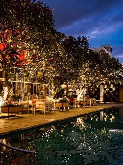 The calm before the storm. The beautiful poolside setup at Taj MG Road, all set for the NYE 2023 crowd to arrive.