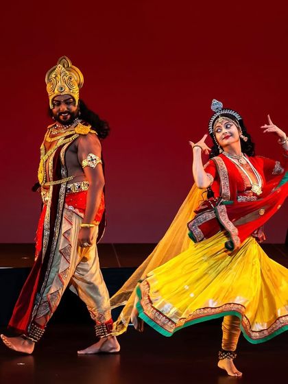 More stunning images from our US tour. The photographer deserves an award for capturing such beautiful moments. Each picture tells a story of the characters and the emotions we portray on stage.