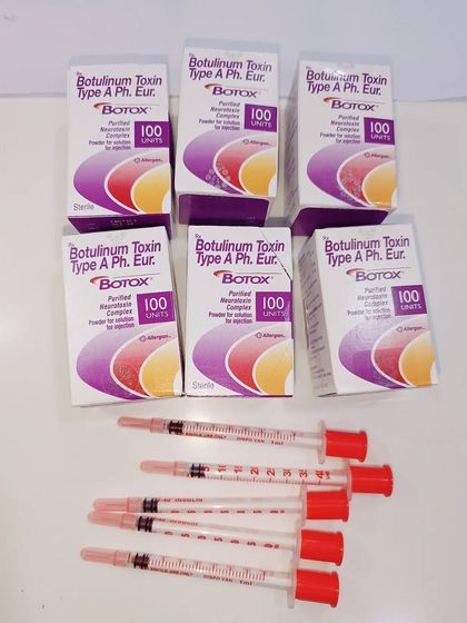 This image shows the authentic Botox product and sterile syringes I use in my clinic. I only use high-quality, globally recognized brands to ensure the safety and best possible results for my patients.