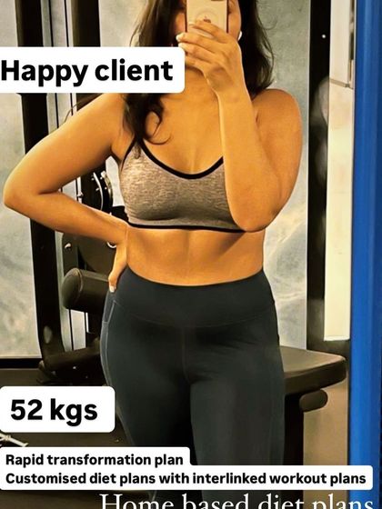 Core results at their peak. This client reached her goal of 52 kgs with our rapid transformation plan, featuring customized home-based diet and workout plans.