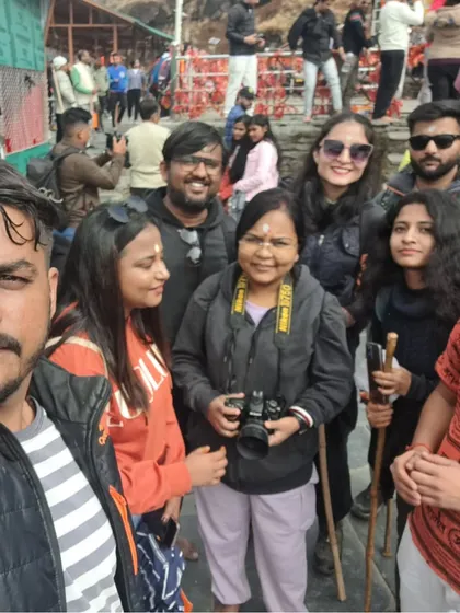 Diwali in the mountains hits different. Celebrating with new friends and beautiful souls at Tungnath.