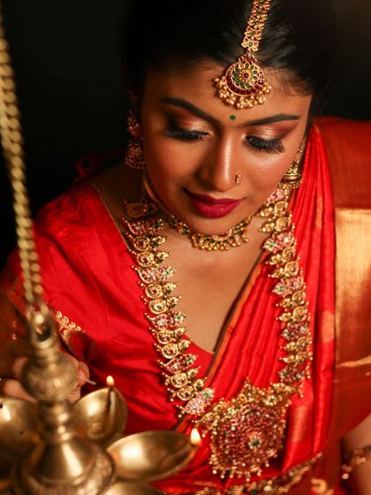 Kiran Bridal Jewelry - Bridal Jewelry Rental Traditional South Indian Bridal Sets photo 14