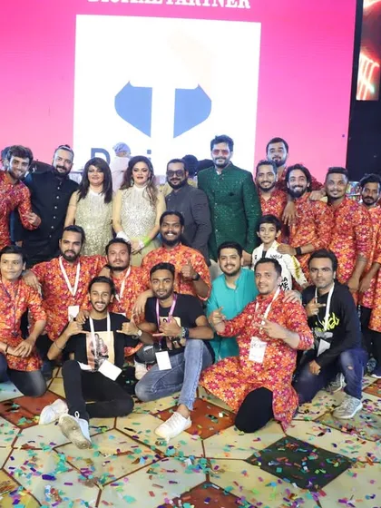A group photo with our entire team, our family on the road. From musicians to technicians, everyone plays a role in our success.