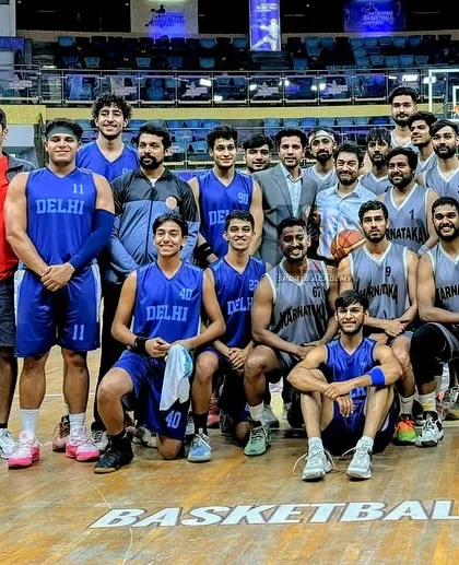 The full cast and players, including some of our own athletes from IB Sports Academy, on the set of 'Sitaare Zameen Par'. A historic picture for Indian basketball.
