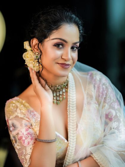 Santosh Ranal Photography - Fashion Photography Designer Lookbooks: Soft & Elegant Styles photo 13