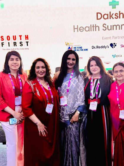 With a group of leading female dermatologists at the Dakshin Health Summit 2025. It was an incredible experience to share the stage with such brilliant minds.