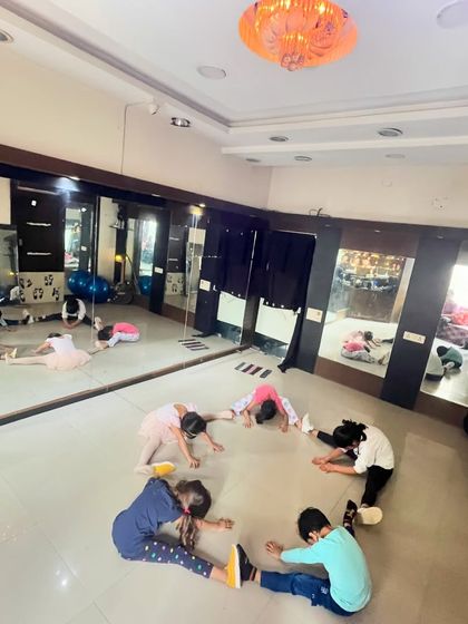 Subham Chail Performing Arts - Fitness & Wellness Classes Kids Ballet & Dance Classes photo 3