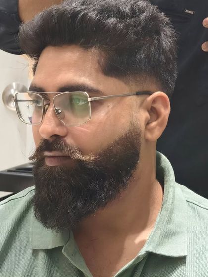 Sharp Haircuts for Men & Kids photo 52