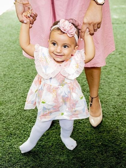 Cuddles & Giggles Photography - Newborn & Baby Photography Growing Up: Sitters, Crawlers & Toddlers photo 30