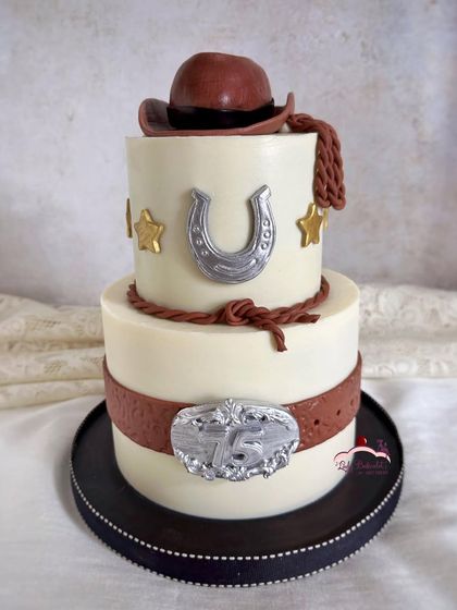 Uniquely Yours: Creative & Hobby-Themed Cakes photo 16