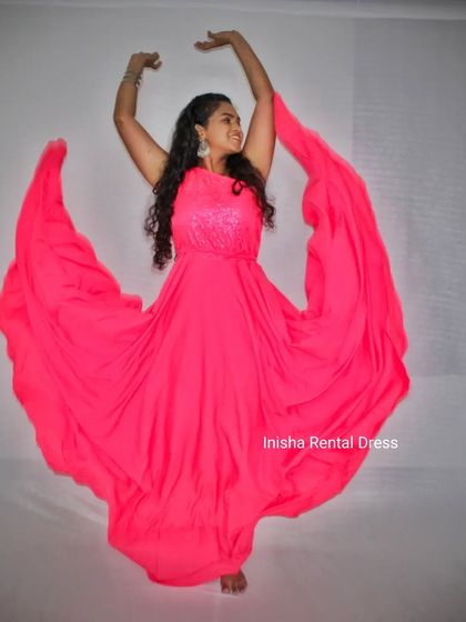 Inisha Rental Dress - Maternity Photoshoot Gown Rental Versatile Infinity Gowns photo 7