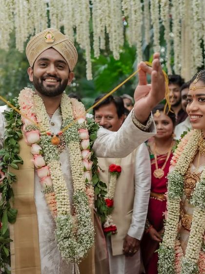 Journeys By Vivek - Wedding Photography The Wedding Ceremony: Sacred Vows photo 27